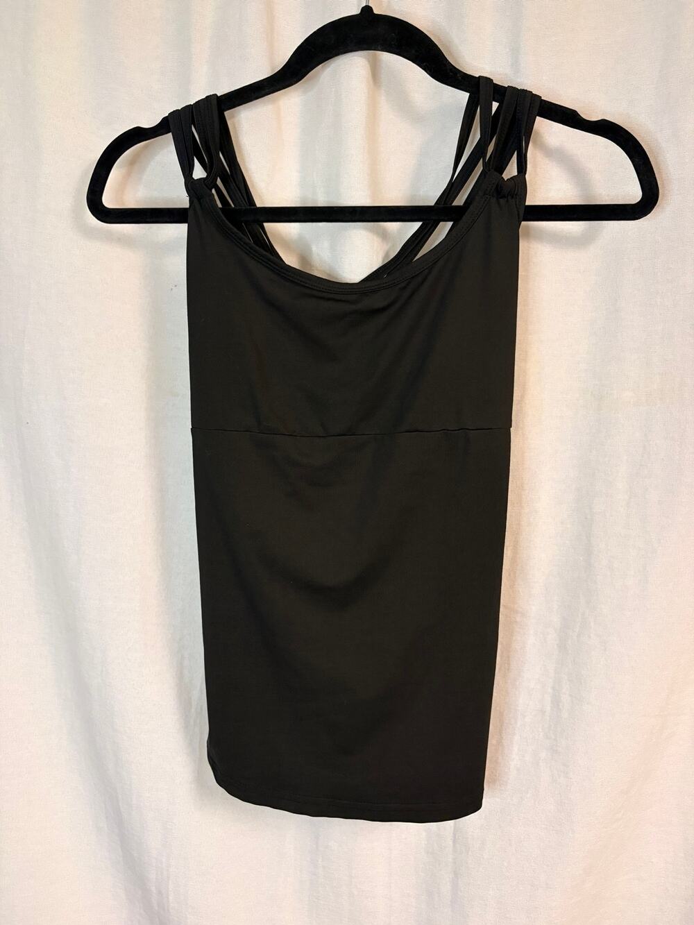 Black Strappy Criss Cross Back Workout Tank Top Medium Yoga Activewear